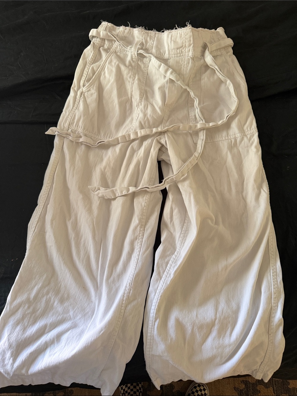 American Eagle Outfitters Off-White Straight Leg Drawstring Pants
